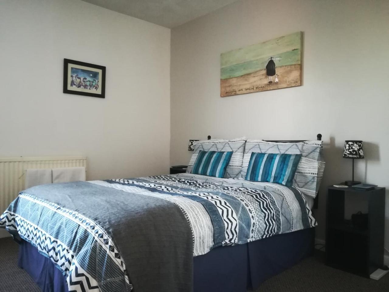 Crestwell House Bed & Breakfast Истли Екстериор снимка
